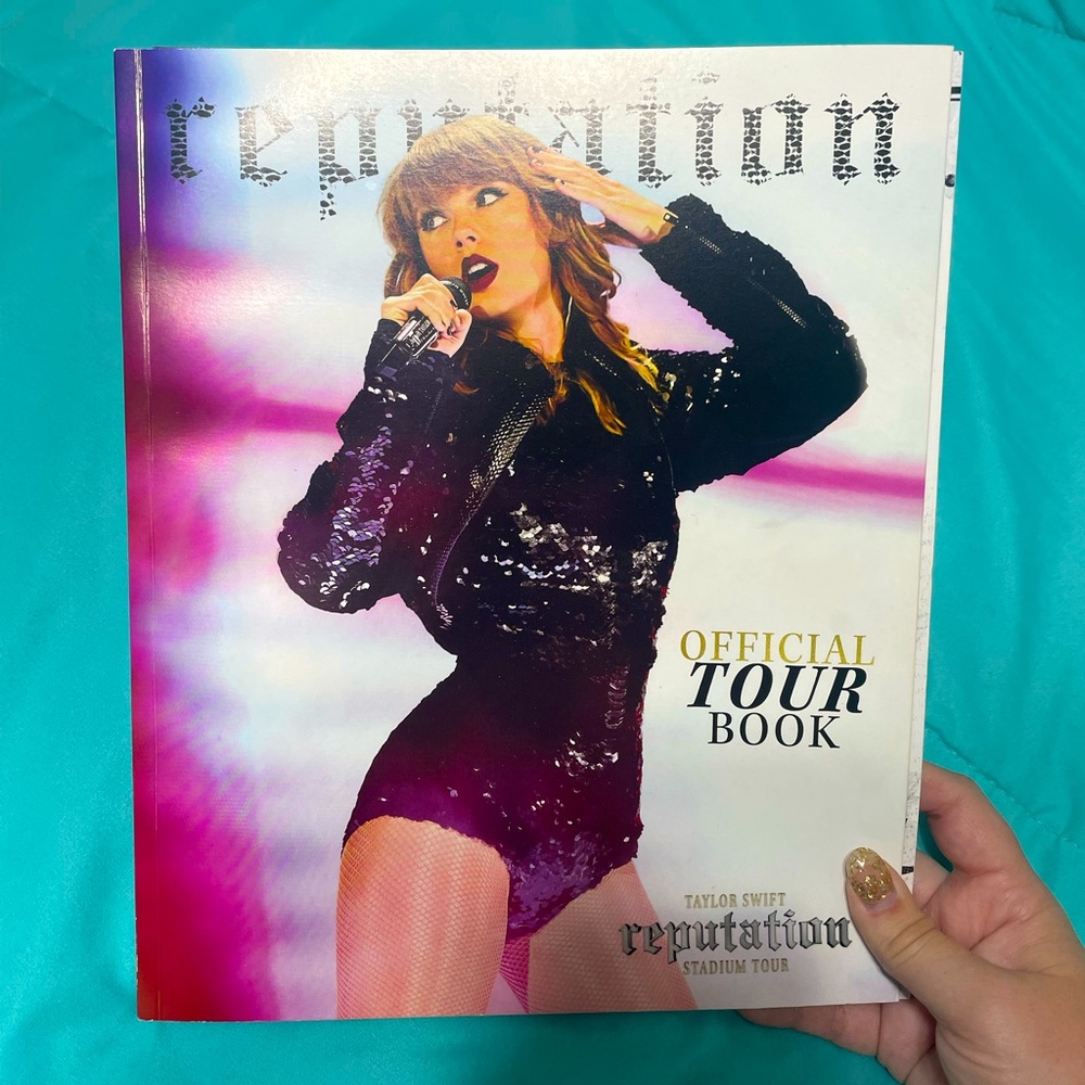 Collectible Taylor Swift Reputation Official Tour Book, Brand New